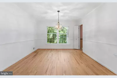 1560 Forest Villa Lane, McLean, VA 22101 - Photo 12