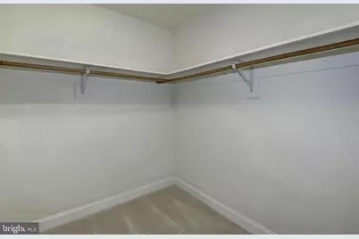 2082 Hunters Crest Way, Vienna, VA 22181 - Photo 20