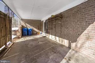 6710 Red Jacket Rd, Springfield, VA 22152 - Photo 48