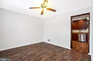 6710 Red Jacket Rd, Springfield, VA 22152 - Photo 10