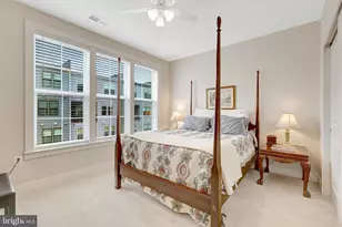 2324 Wind Charm St, Herndon, VA 20171 - Photo 16