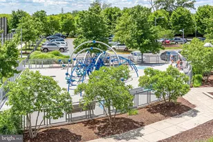 2324 Wind Charm St, Herndon, VA 20171 - Photo 28