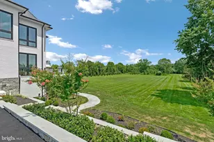 5265 Chandley Farm Cir, Centreville, VA 20120 - Photo 120