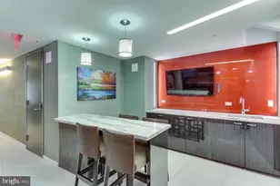 8360 Greensboro Dr, McLean, VA 22102 - Photo 24