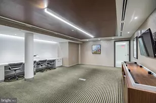 8360 Greensboro Dr, McLean, VA 22102 - Photo 38
