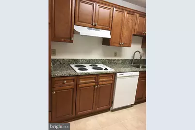 8360 Greensboro Drive #811, McLean, VA 22102 - Photo 10