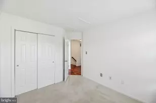 6330 James Harris Way, Centreville, VA 20121 - Photo 18