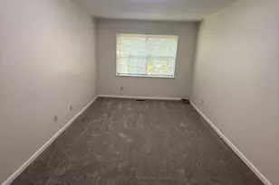 9668 Hagel Cir, Lorton, VA 22079 - Photo 14