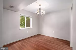 1422 Northgate Square, Reston, VA 20190 - Photo 4