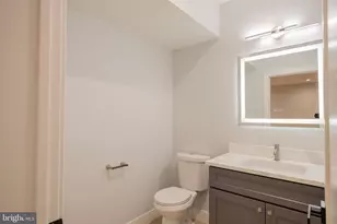 1929 Ware Rd, Falls Church, VA 22043 - Photo 68