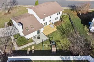 1551 Brownsville Dr, Herndon, VA 20170 - Photo 46