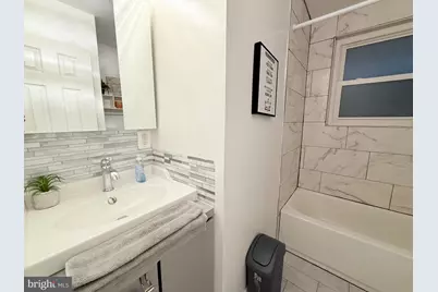 6910 Fern Place, Annandale, VA 22003 - Photo 10