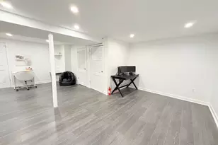 6910 Fern Pl, Annandale, VA 22003 - Photo 12