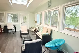 6910 Fern Pl, Annandale, VA 22003 - Photo 6