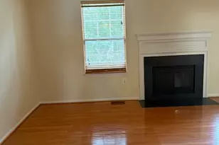 6358 Shaundale Dr, Springfield, VA 22152 - Photo 12