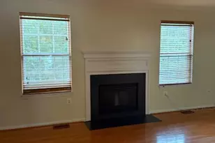 6358 Shaundale Dr, Springfield, VA 22152 - Photo 48