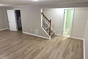 10030 Wood Sorrels Ln, Burke, VA 22015 - Photo 12