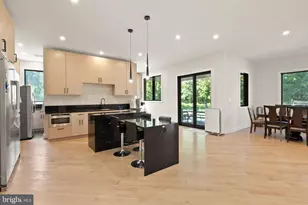 5524 Summit St, Centreville, VA 20120 - Photo 14