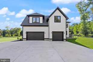 5524 Summit St, Centreville, VA 20120 - Photo 6