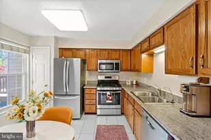 7496 Gadsby Square, Alexandria, VA 22315 - Photo 4