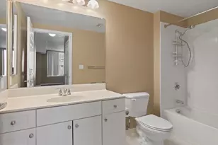 2726 Gallows Rd, Vienna, VA 22180 - Photo 24