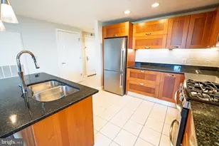 2451 Midtown Ave, Alexandria, VA 22303 - Photo 6