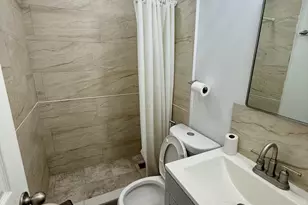 10206 Carol St, Great Falls, VA 22066 - Photo 4