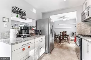 6515 Berkshire Dr, Alexandria, VA 22310 - Photo 10