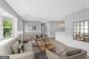 5822 Brookview Dr, Alexandria, VA 22310 - Photo 2