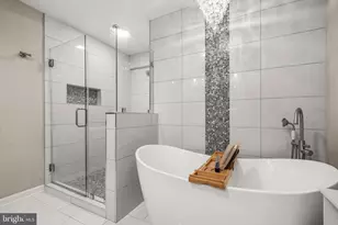 10402 Hollyoak Pl, Fairfax, VA 22032 - Photo 28