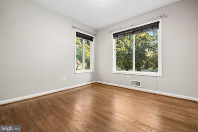 10402 Hollyoak Place, Fairfax, VA 22032 - Photo 32