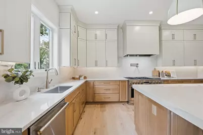 1945 Leonard Road, Falls Church, VA 22043 - Photo 24