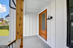 1945 Leonard Rd, Falls Church, VA 22043 - Photo 4