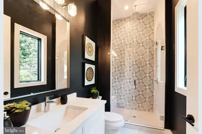 6908 Southridge Drive, McLean, VA 22101 - Photo 20