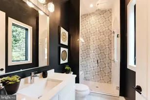 6908 Southridge Dr, McLean, VA 22101 - Photo 20