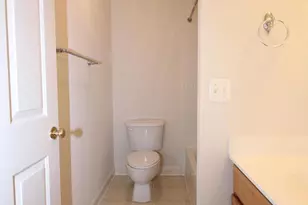 8025 Samuel Wallis St, Lorton, VA 22079 - Photo 14