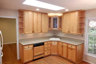 7014 Maple Tree Ln, Springfield, VA 22152 - Photo 12