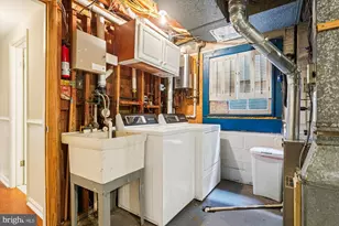 1616 Sherwood Hall Ln, Alexandria, VA 22306 - Photo 46