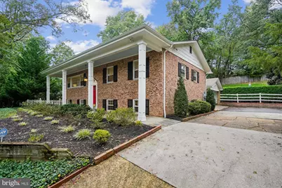 1616 Sherwood Hall Lane, Alexandria, VA 22306 - Photo 6