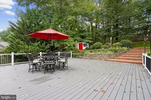 1616 Sherwood Hall Ln, Alexandria, VA 22306 - Photo 4