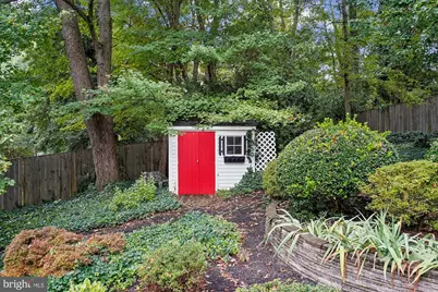 1616 Sherwood Hall Lane, Alexandria, VA 22306 - Photo 50