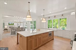 1104 Sharon Ct, McLean, VA 22101 - Photo 10