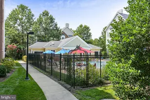 4131 Fountainside Ln, Fairfax, VA 22030 - Photo 26