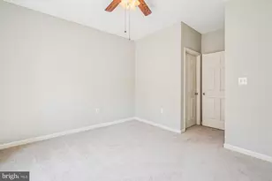 4131 Fountainside Ln, Fairfax, VA 22030 - Photo 22