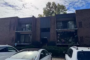 7905 Dassett Ct, Annandale, VA 22003 - Photo 2