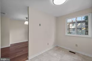 6832 Heatherway Ct, Alexandria, VA 22315 - Photo 12