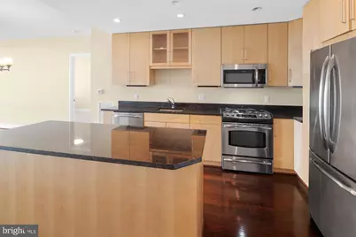 8220 Crestwood Heights Drive #1215, McLean, VA 22102 - Photo 8