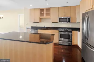 8220 Crestwood Heights Dr, McLean, VA 22102 - Photo 8