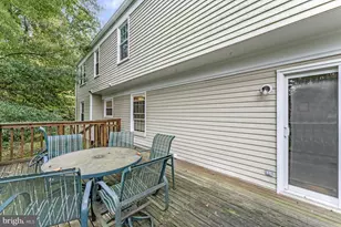 10848 Burr Oak Way, Burke, VA 22015 - Photo 32