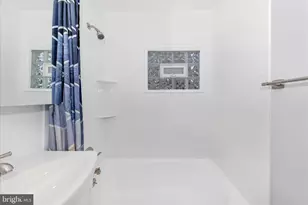 2112 Pimmit Dr, Falls Church, VA 22043 - Photo 36